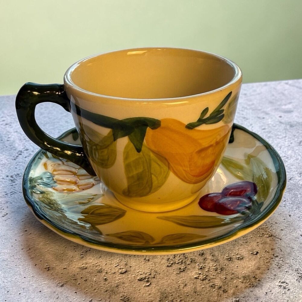 Franciscan Fresh Fruit Tea Cups and Saucers Made in USA Set of 2 4 Pieces - Picture 3 of 9